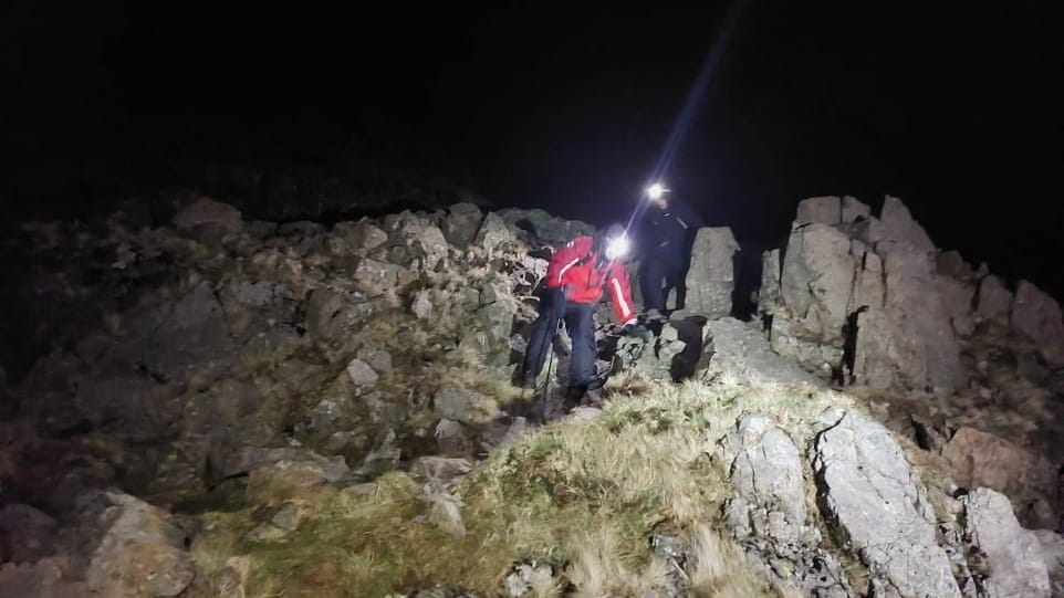 Walkers rescued after getting lost and cold in (Image: Wasdale Mountain Rescue Team)