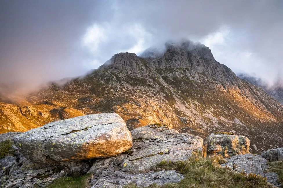 The morning sun hitting Tryfan