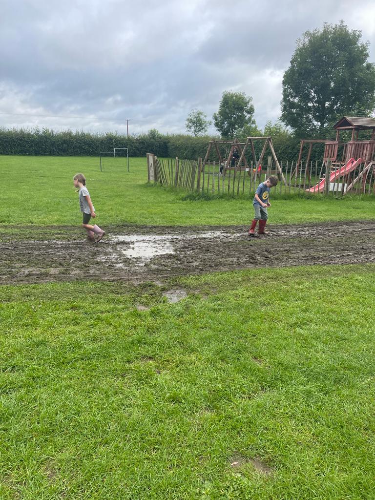 Carter and Lacey making 'mud walls'